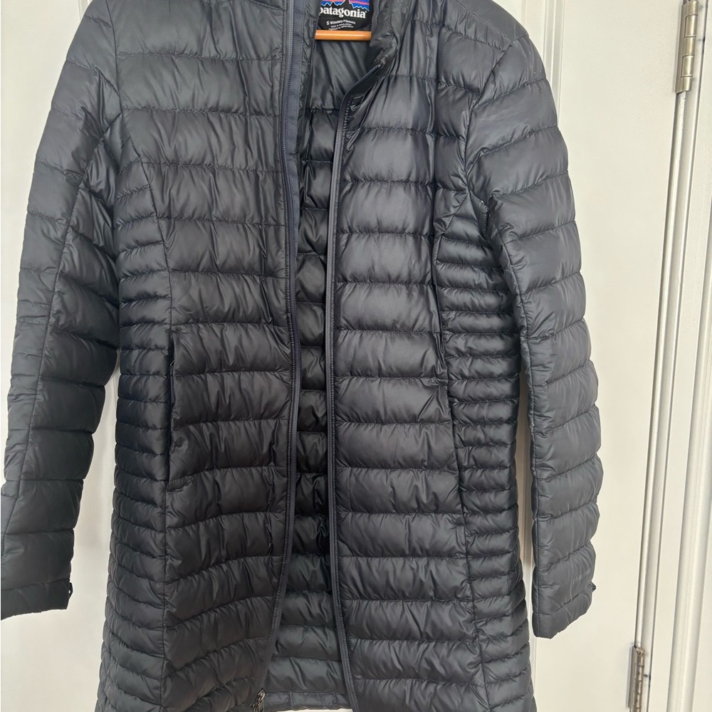 Patagonia lightweight down coat